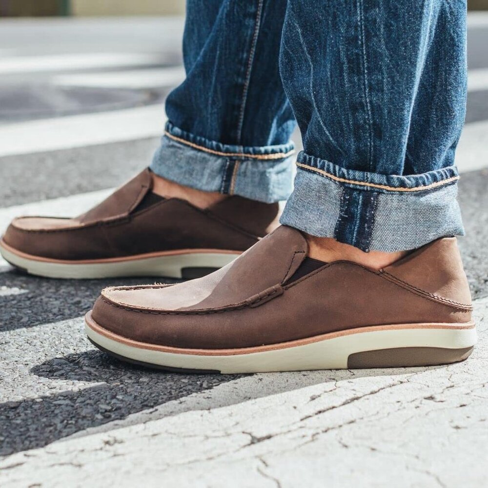 OluKai Kalia Men’s Nubuck Slip On Shoes $130 in Dark Wood